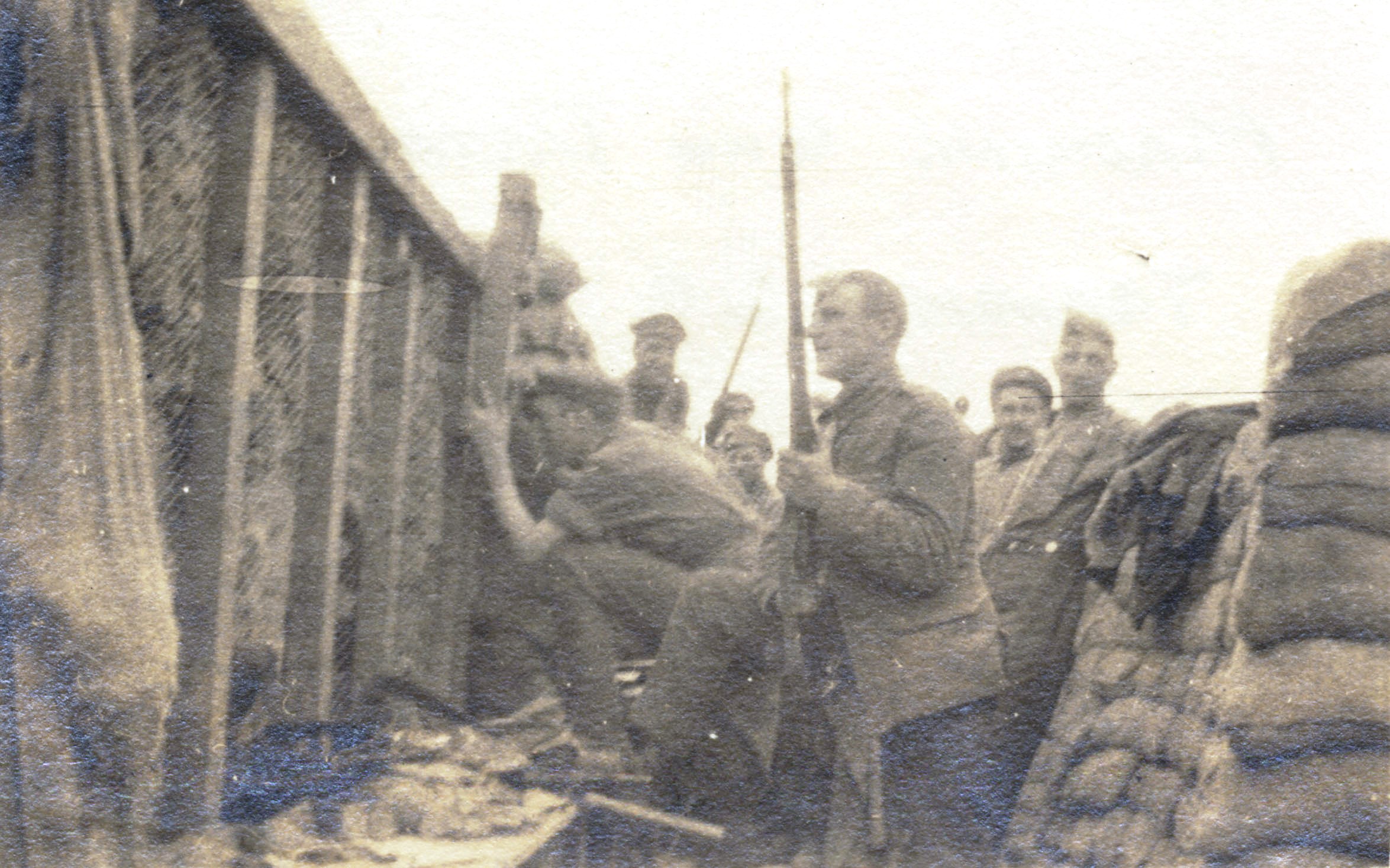 Photograph of soliders in a trench (NRO 06038/58)